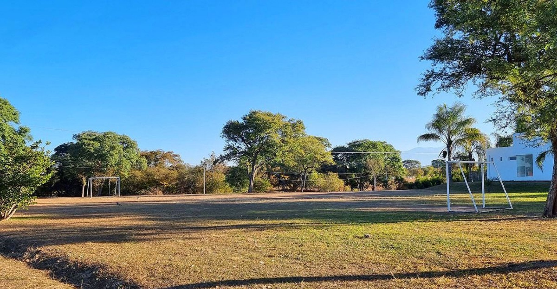 TERRENO BARRIO PRIVADO LAS DELICIAS